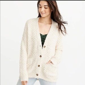 🤍 Abercrombie & Fitch boucle cardigan